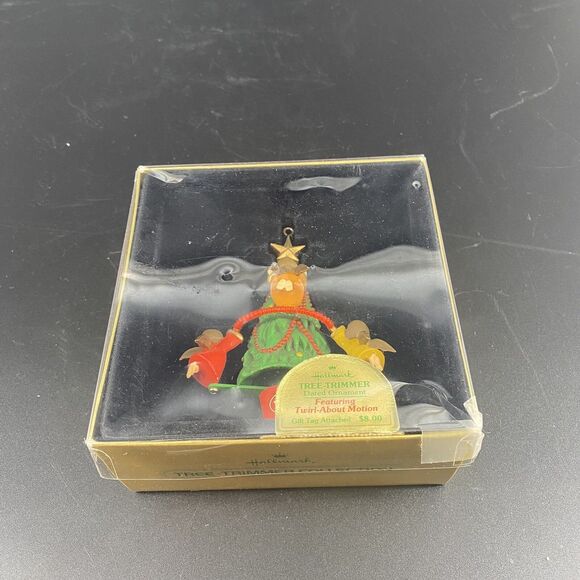 Vintage 1978 Hallmark Angels Ornament Christmas Tree-Trimmer Twirl About Motion - Picture 3 of 5